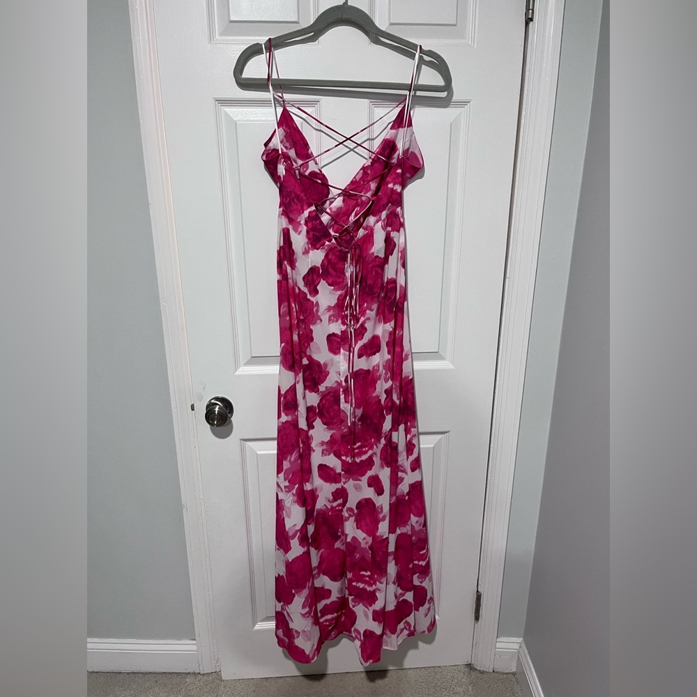 Elegant Pink Floral Maxi Dress w/ Slit